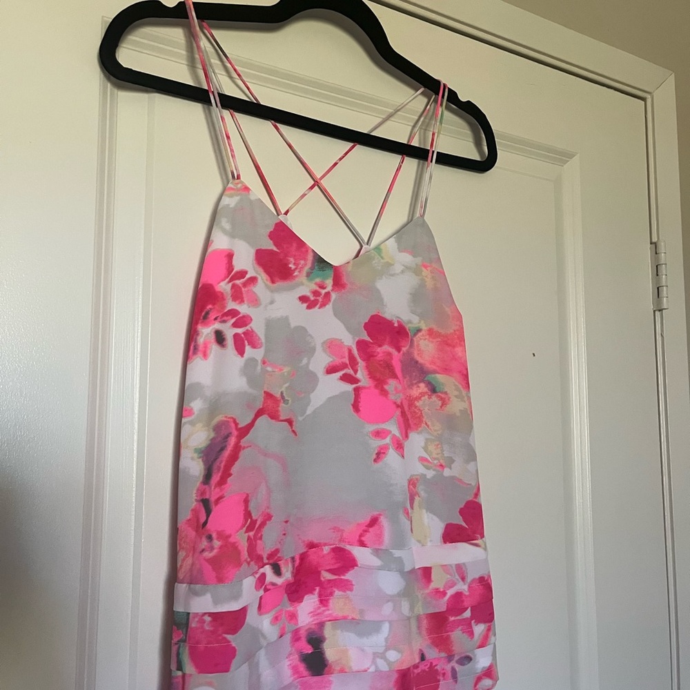 Floral strap shirt. Pink white. Medium. Candies.